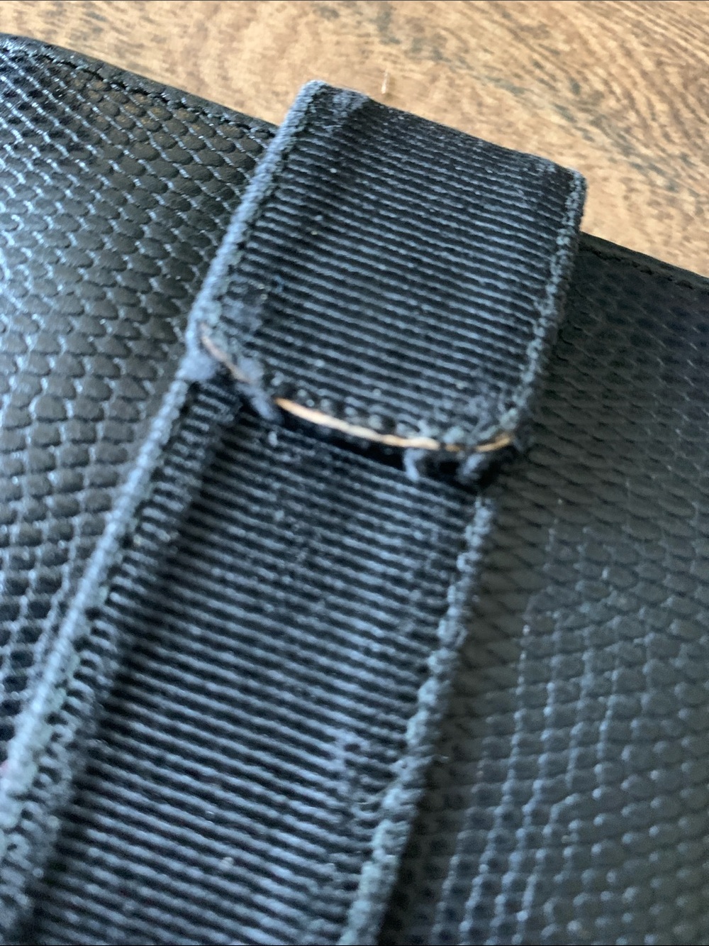 Salvatore Ferragamo Black Lizard Leather Silver Hardware Bifold Compact Wallet - Picture 5 of 10